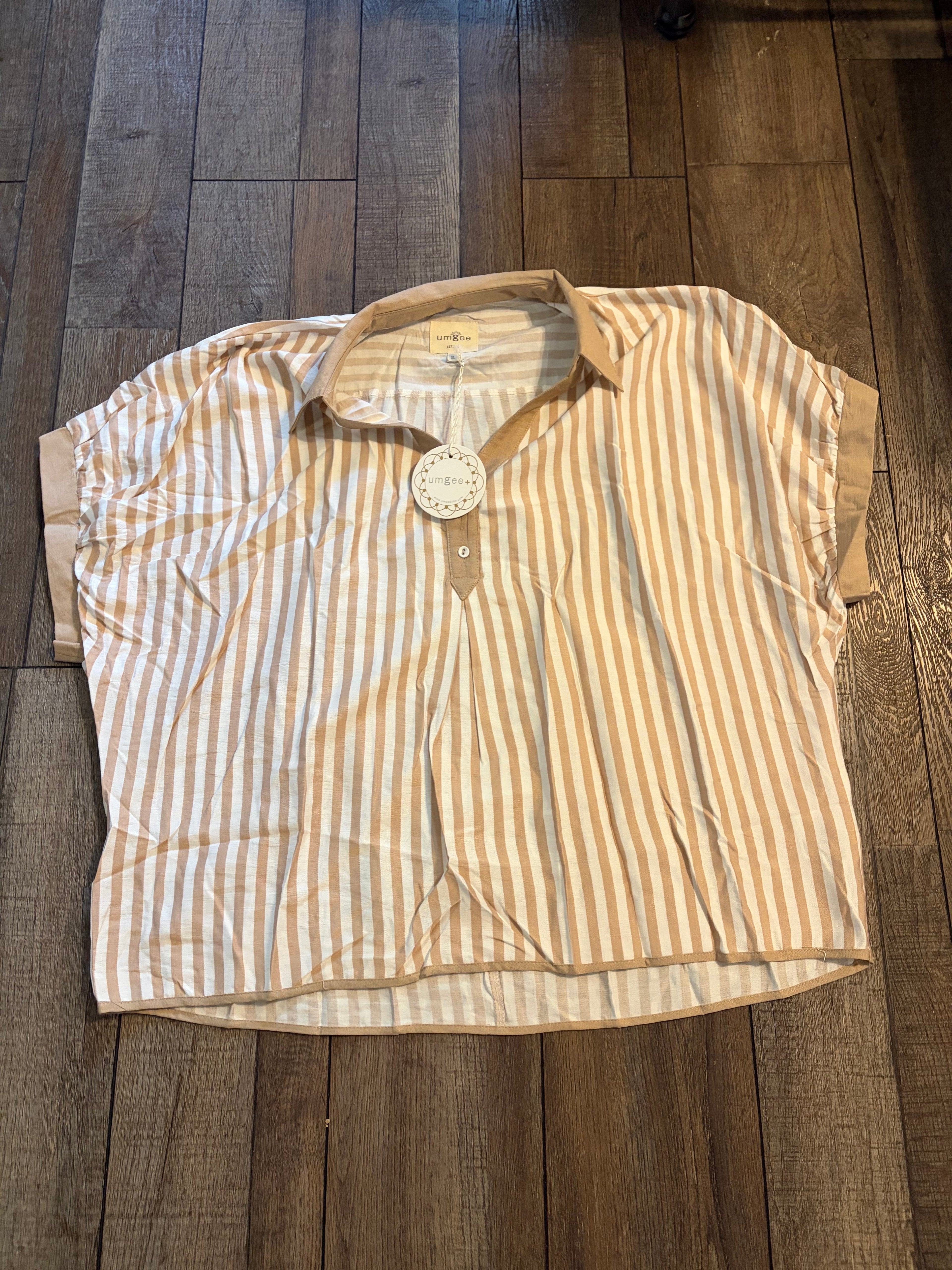 PLUS - Striped Top